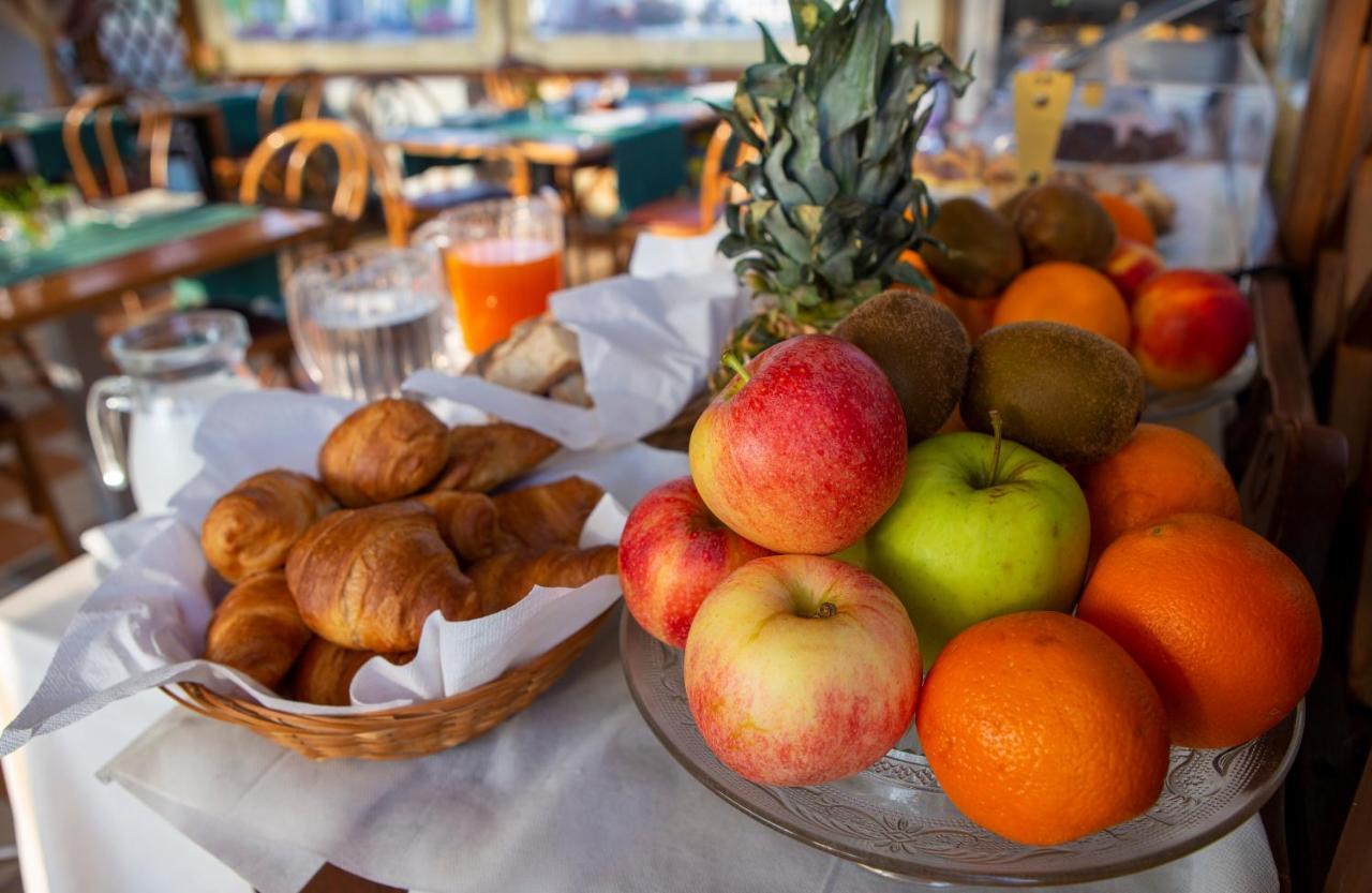 Hotel Villa Sara Mestre Dış mekan fotoğraf