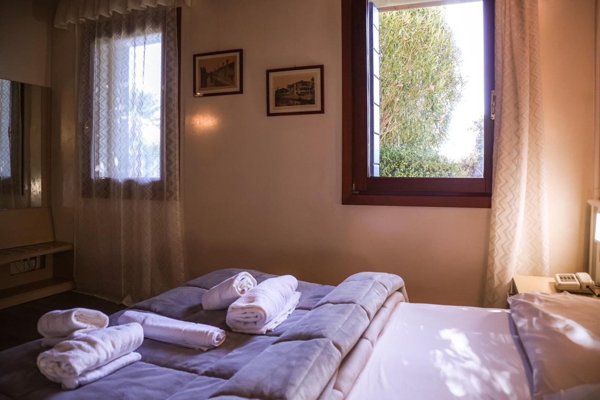 Hotel Villa Sara Mestre Dış mekan fotoğraf