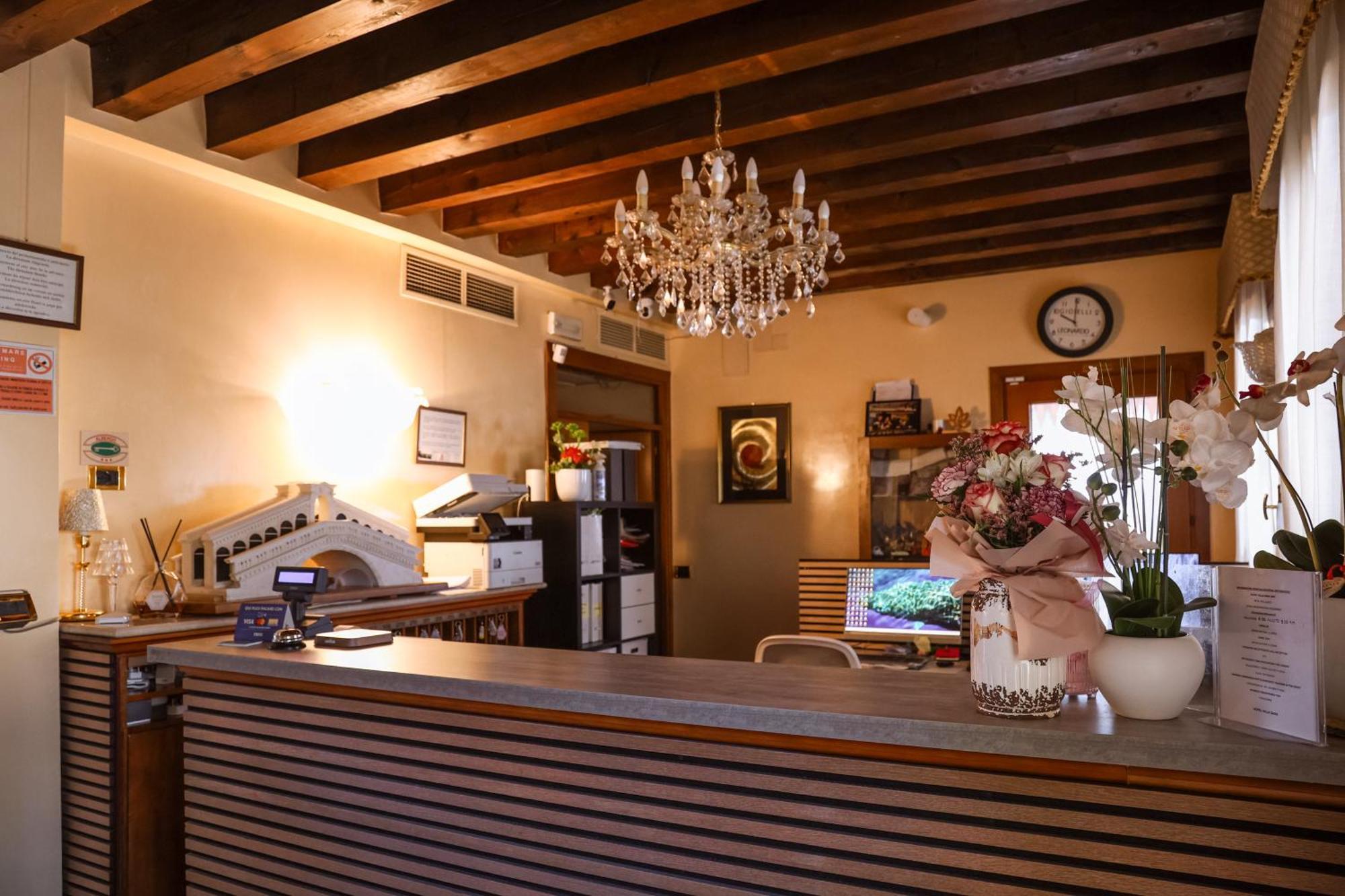 Hotel Villa Sara Mestre Dış mekan fotoğraf